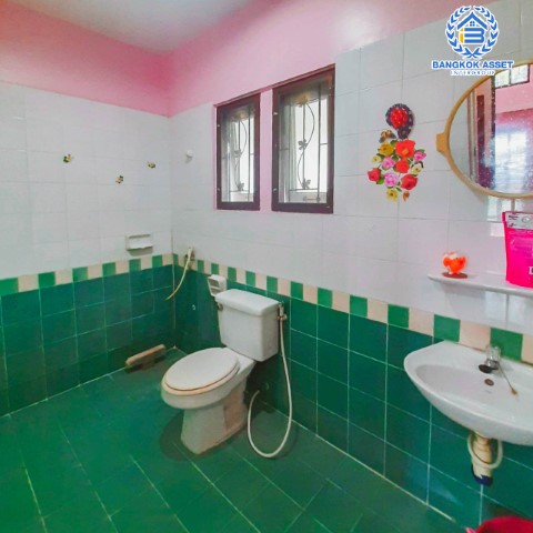 *****ทาวน์เฮ้าส์มือสอง ม.พฤกษา16 กาญจนาฯ เนื้อที่ 18 ตร.ว. ฟังก์ชัน 3 ห้องนอน 2 ห้องน้ำ 1 ที่จอดรถ ภายในสภาพดี พร้อมเข้าอยู่อาศัย บนทำเลเดินทางสะดวก เชื่อมต่อถนนกาญจนาภิเษก ใกล้เซ็นทรัลเวสต์เกต ทางด่วน "ศรีรัช" และรถไฟฟ้าสายสีม่วง "สถานีตลาดบางใหญ่"